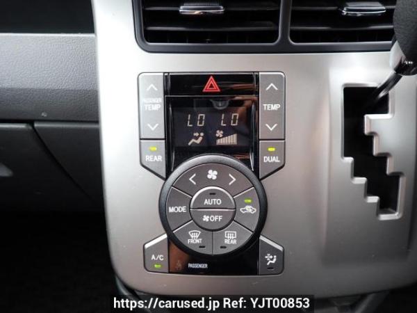 Used 2007 AT toyota noah ZRR75W Image[25]