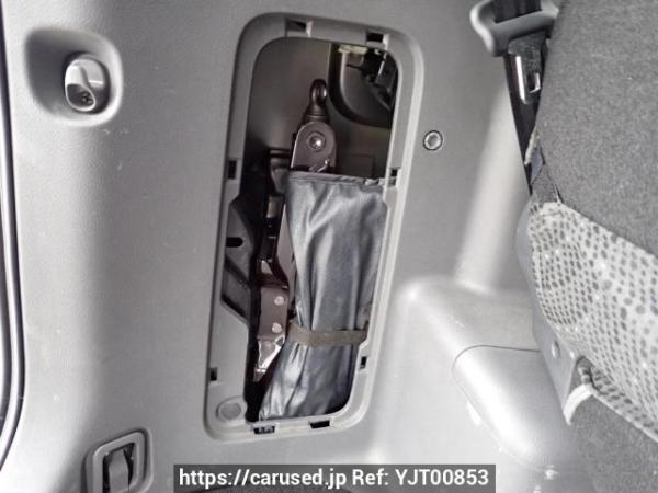 Used 2007 AT toyota noah ZRR75W Image[45]