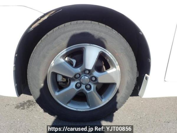 Used 2005 AT toyota wish ZNE10G Image[26]