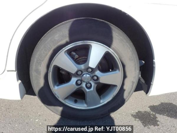 Used 2005 AT toyota wish ZNE10G Image[28]