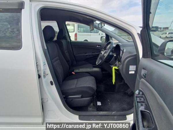 Used 2003 AT toyota wish ZNE10G Image[13]