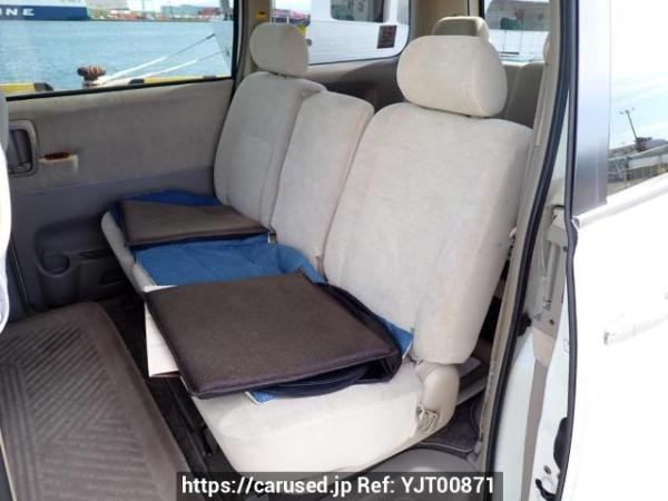 Used 2005 AT toyota noah AZR60G Image[15]