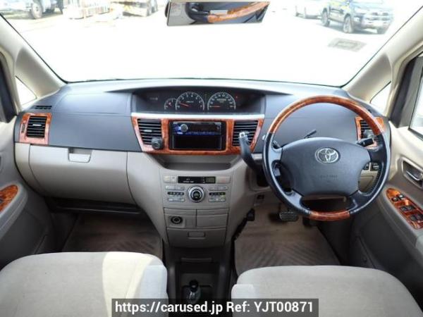 Used 2005 AT toyota noah AZR60G Image[17]