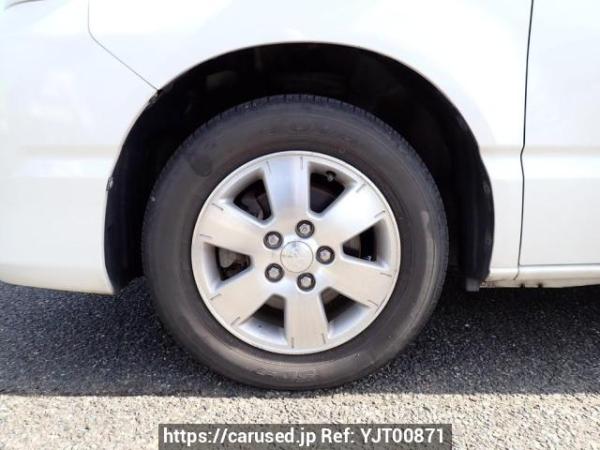 Used 2005 AT toyota noah AZR60G Image[30]