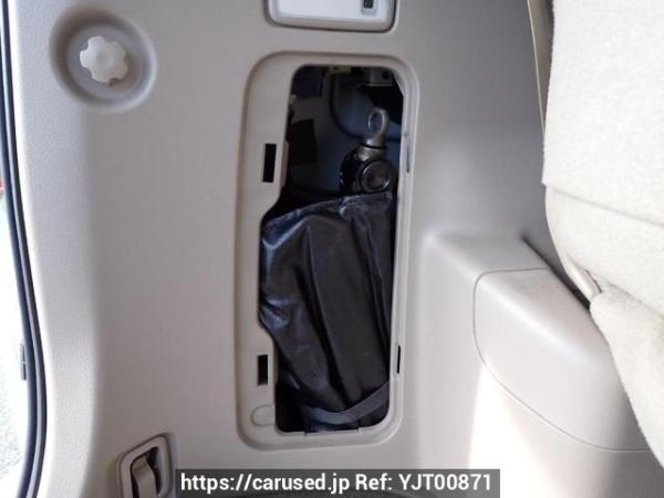 Used 2005 AT toyota noah AZR60G Image[43]
