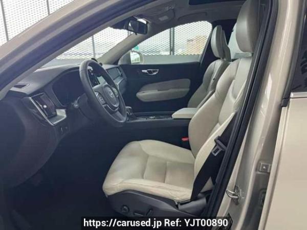Used 2018 AT volvo xc60 VCC6474C25 Image[10]