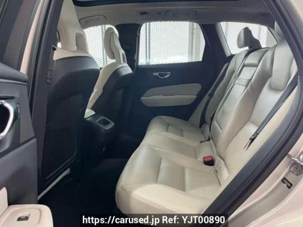 Used 2018 AT volvo xc60 VCC6474C25 Image[12]