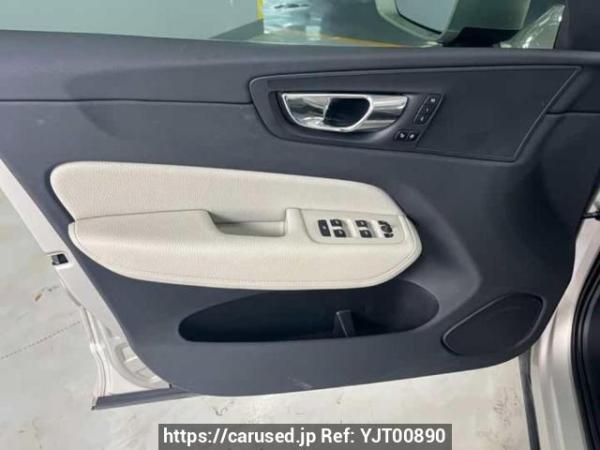 Used 2018 AT volvo xc60 VCC6474C25 Image[14]