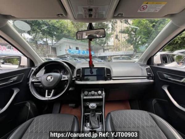 Used 2022 AT skoda kraqo SVW6449GTD Image[10]