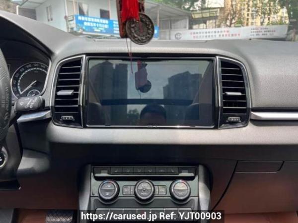 Used 2022 AT skoda kraqo SVW6449GTD Image[13]