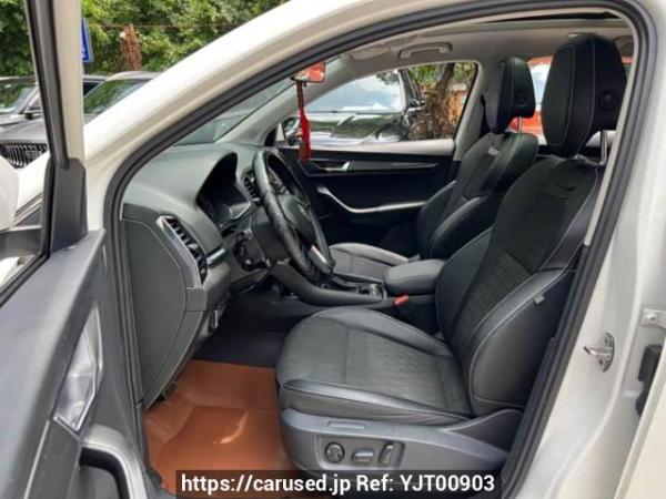 Used 2022 AT skoda kraqo SVW6449GTD Image[15]
