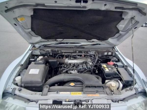 Used 2003 AT mitsubishi pajero V73W Image[9]
