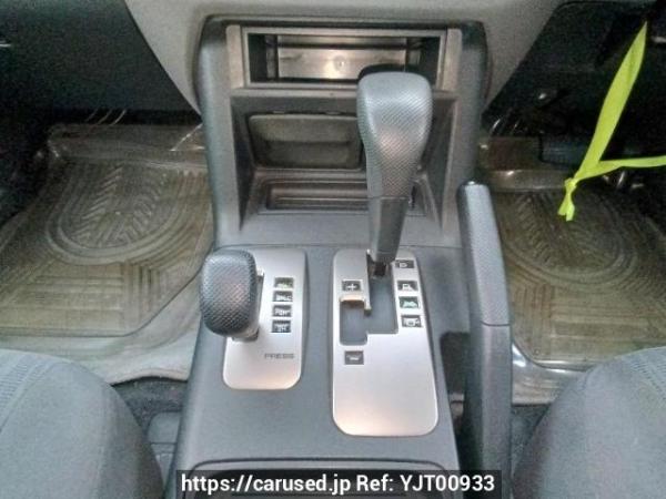 Used 2003 AT mitsubishi pajero V73W Image[22]