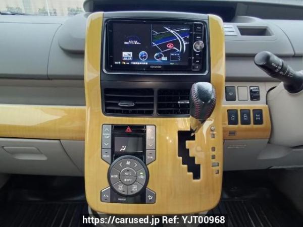 Used 2008 AT toyota noah ZRR75W Image[19]