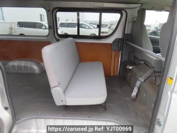Used 2007 AT toyota regius-van KDH200V Image[17]