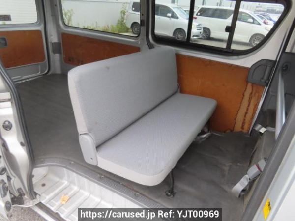 Used 2007 AT toyota regius-van KDH200V Image[18]
