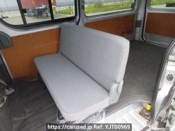 Used 2007 AT toyota regius-van KDH200V Image[20]
