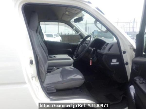 Used 2005 AT toyota hiace-van TRH200K Image[11]
