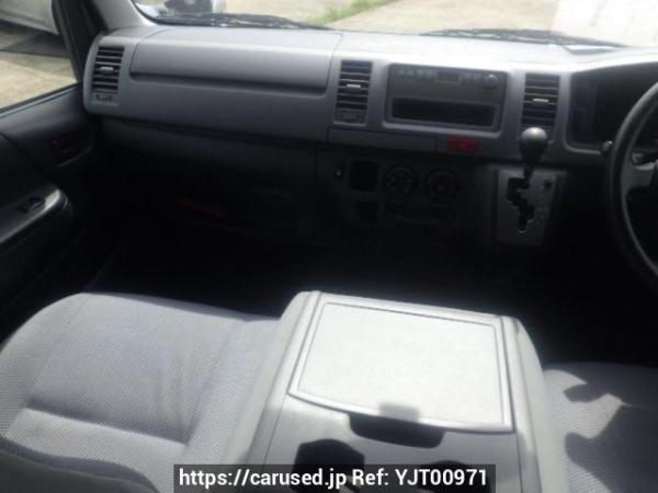 Used 2005 AT toyota hiace-van TRH200K Image[18]