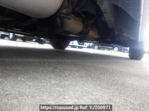 Used 2005 AT toyota hiace-van TRH200K Image[33]