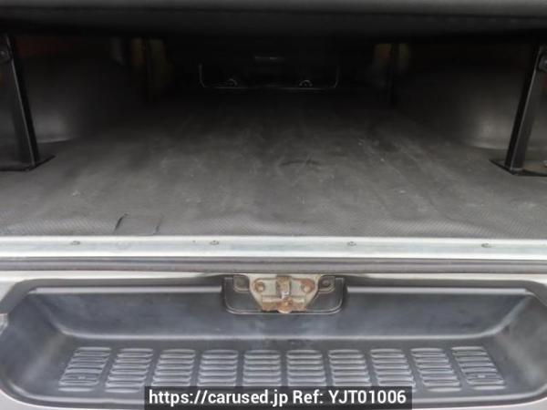 Used 2010 AT toyota regiusace-van KDH201V Image[10]