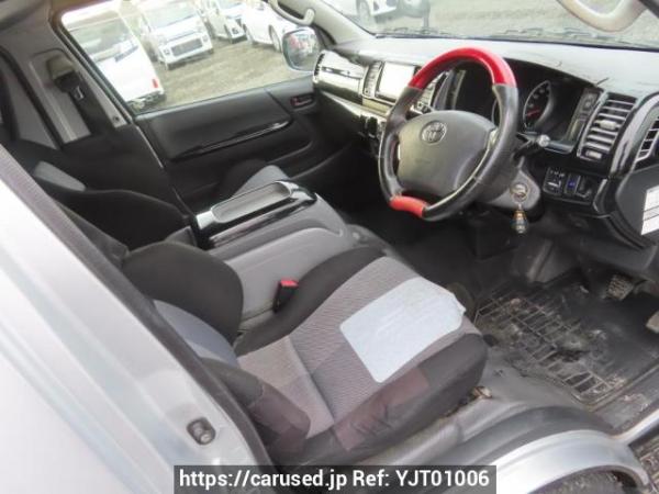 Used 2010 AT toyota regiusace-van KDH201V Image[14]