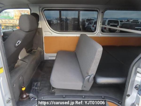 Used 2010 AT toyota regiusace-van KDH201V Image[18]