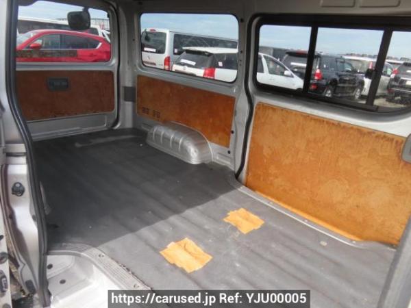Used 2007 AT toyota regiusace-van KDH200V Image[18]