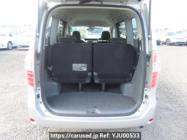 Used 2009 AT toyota noah ZRR70G Image[8]