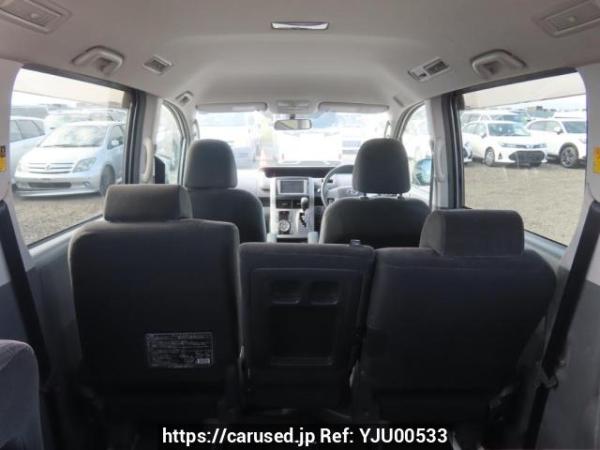 Used 2009 AT toyota noah ZRR70G Image[9]