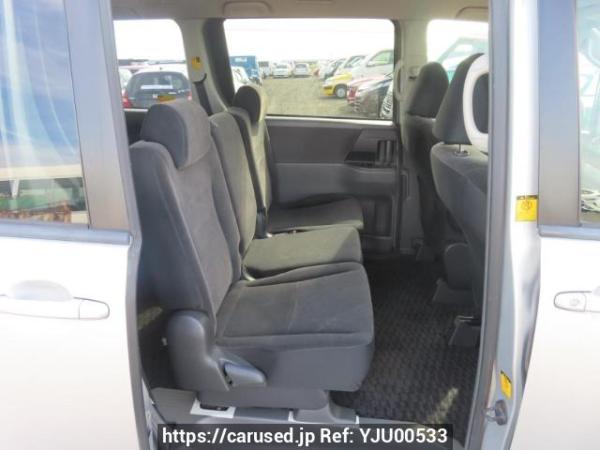 Used 2009 AT toyota noah ZRR70G Image[17]