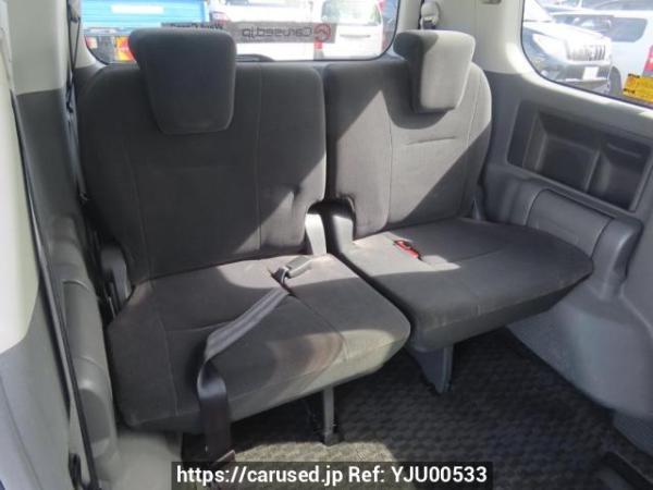Used 2009 AT toyota noah ZRR70G Image[22]