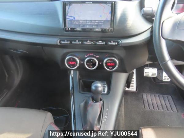 Used 2013 AT alfa-romeo giulietta 940141 Image[22]