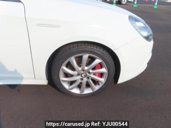 Used 2013 AT alfa-romeo giulietta 940141 Image[32]