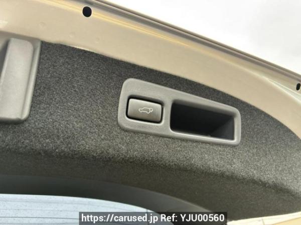 Used 2015 AT toyota harrier ZSU60W Image[28]