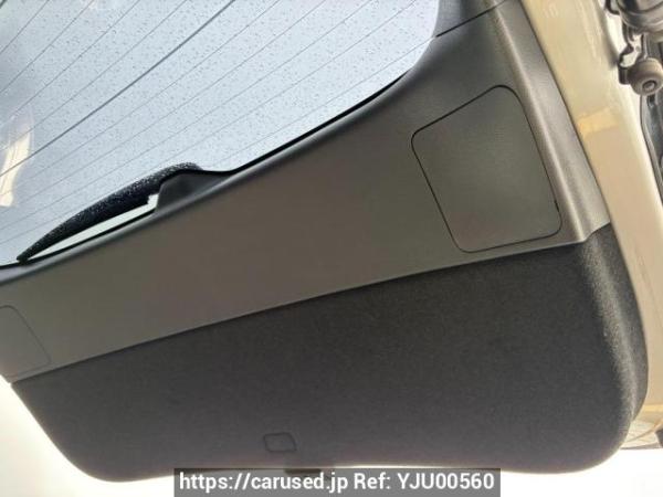 Used 2015 AT toyota harrier ZSU60W Image[35]