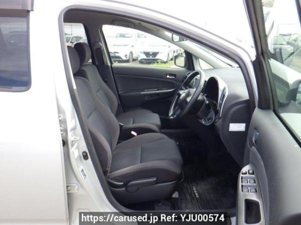 Used 2003 AT toyota wish ZNE14G Image[11]