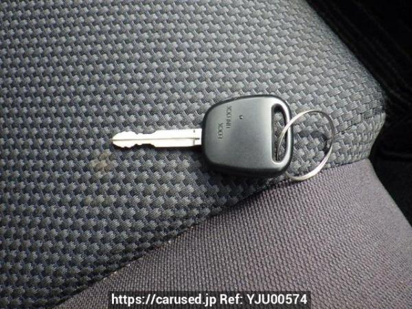 Used 2003 AT toyota wish ZNE14G Image[23]