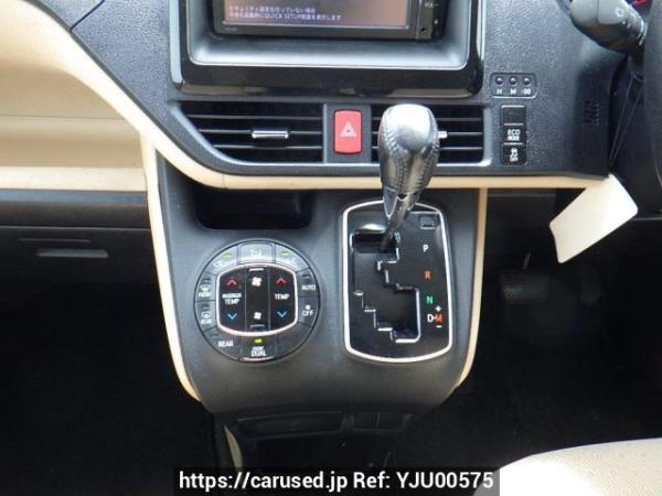 Used 2014 AT toyota noah ZRR80G Image[21]