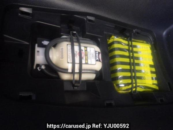 Used 2015 AT toyota noah ZRR80G Image[39]