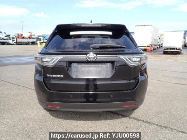 Used 2014 AT toyota harrier ZSU60W Image[5]