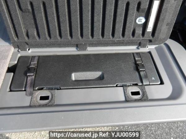 Used 2011 AT toyota land-cruiser URJ202W Image[48]
