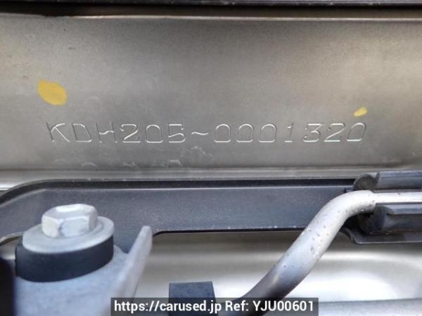 Used 2004 AT toyota hiace-van KDH205V Image[12]