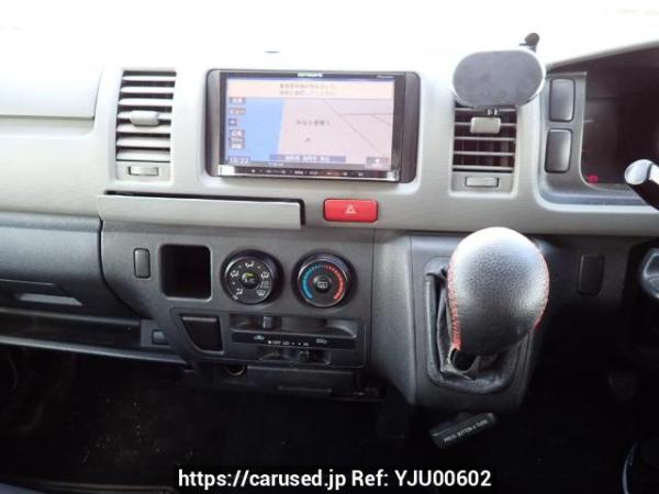 Used 2005 MT toyota hiace-van KDH200V Image[19]