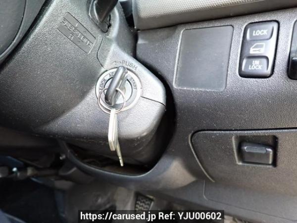 Used 2005 MT toyota hiace-van KDH200V Image[26]
