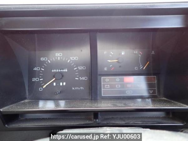 Used 1989 MT isuzu elf-truck NHR54C Image[24]
