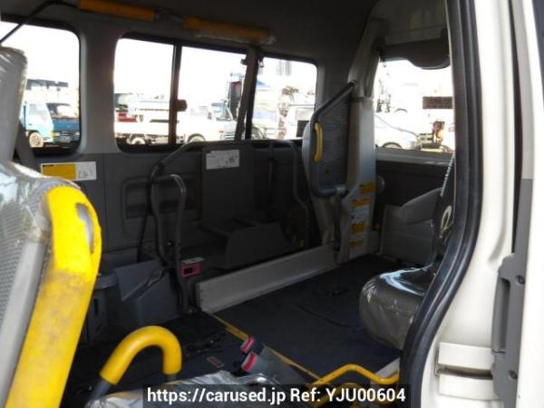 Used 2010 AT toyota hiace-van TRH200K Image[18]