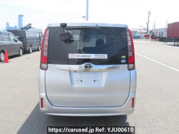 Used 2014 AT toyota noah ZRR80G Image[5]