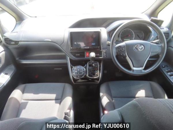 Used 2014 AT toyota noah ZRR80G Image[23]