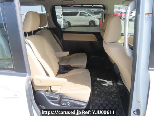 Used 2014 AT toyota noah ZRR80G Image[17]